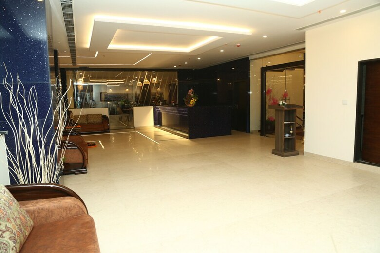 Mantris Hotel