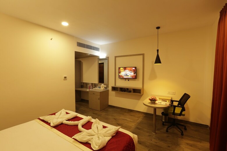 Mantris Hotel