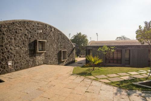 Hotel Nirvana Nature Cure