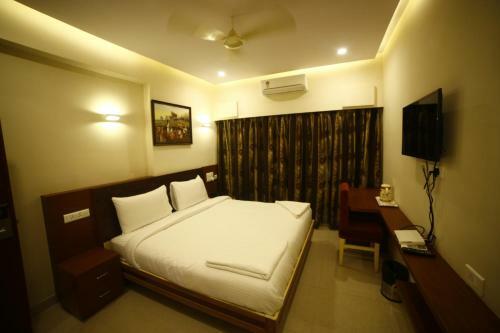 Hotel Skml Grand