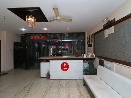 Oyo 13161 Apni Havali Hotel & Restaurant