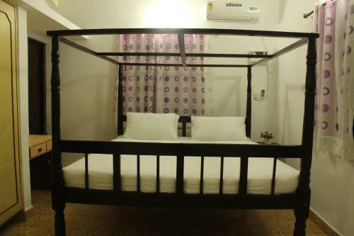 Villa Portuguese 3bhk Home In Vagator, Goa