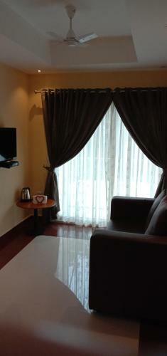 Hotel Oak Gardens