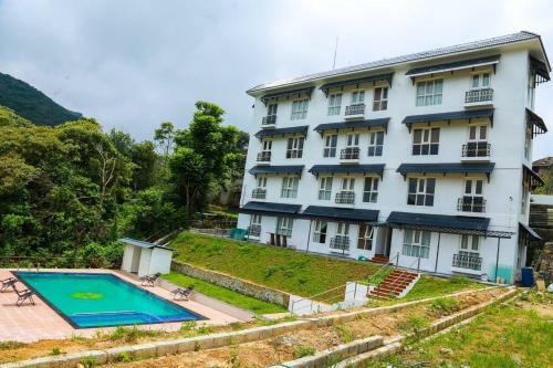 Hotel Oak Gardens