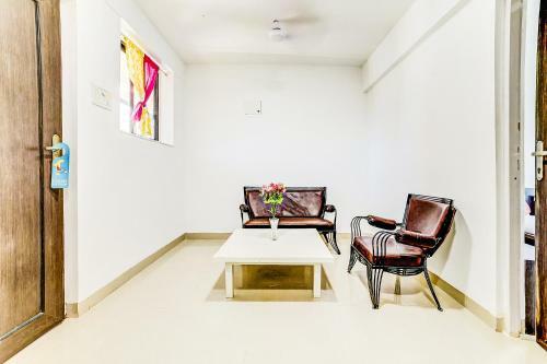 Hotel Fabexpress Casa Paradise