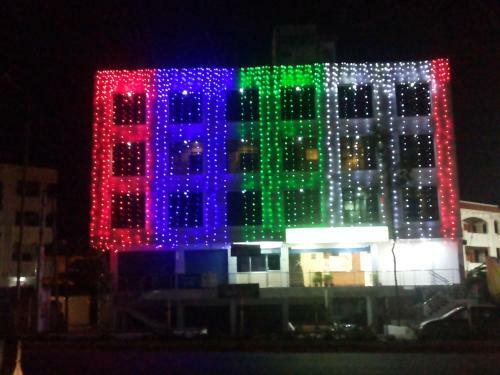 Lodge Hotel Neem Tree Hyderabad Airport