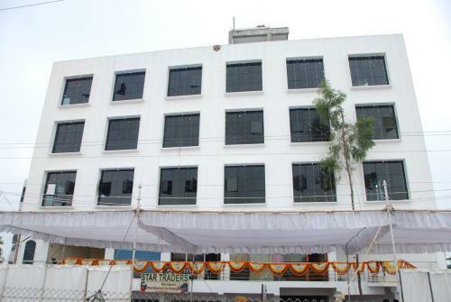 Lodge Hotel Neem Tree Hyderabad Airport