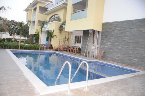 Hotel Emerald Dove