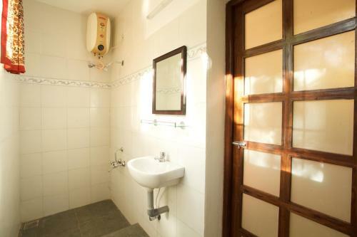Hostal The Annex, Isai Ambalam Guest House