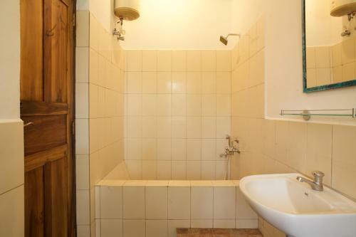 Hostal The Annex, Isai Ambalam Guest House