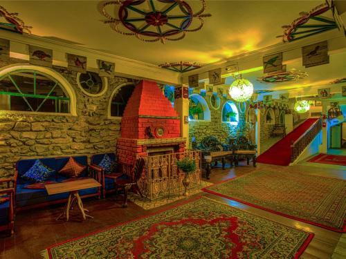 Cochrane Place Hotel