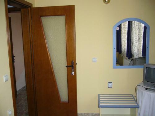Hostal Guest House With The Wooden Plough