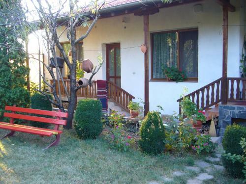 Hostal Guest House With The Wooden Plough