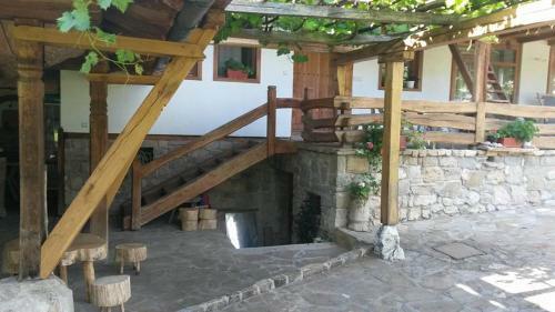 Hotel Pri Chakara