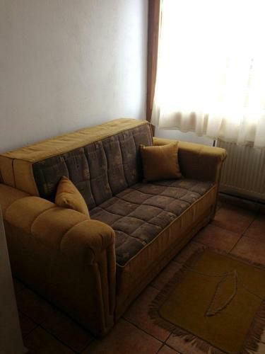 Hotel Pri Chakara