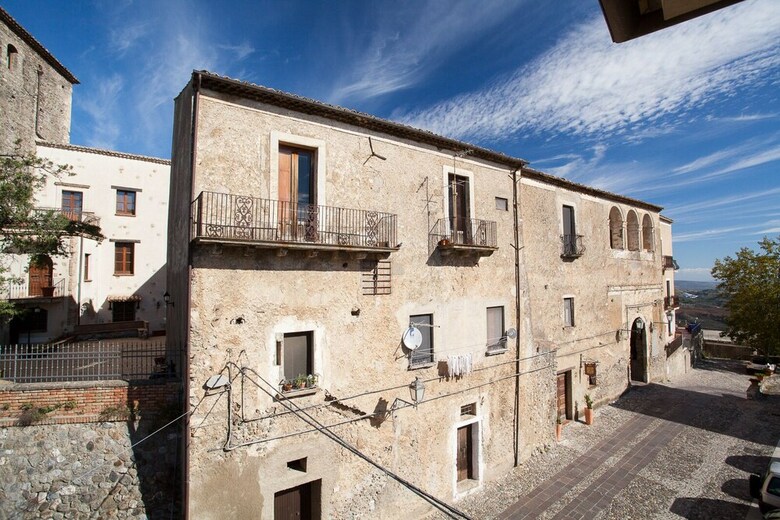 Hotel Castello Di Altomonte