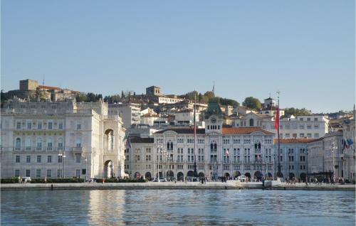 Al Portico