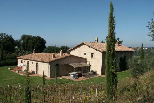 Camigliano Villa Sleeps 16 Air Con Wifi