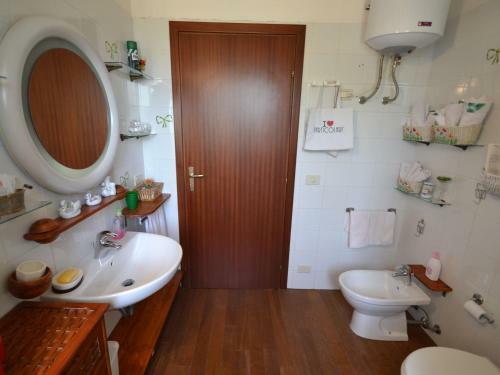 Spacious Child-friendly Villa In Modica