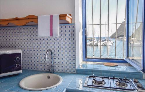 Studio Apartment In Procida -na-