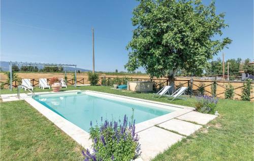 Six-bedroom Holiday Home In Castel Ritaldi (pg)