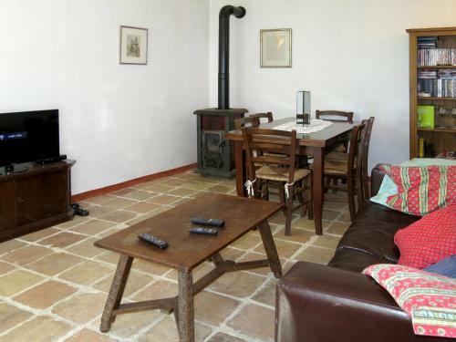 Locazione Turistica Casa Collina (cce150)