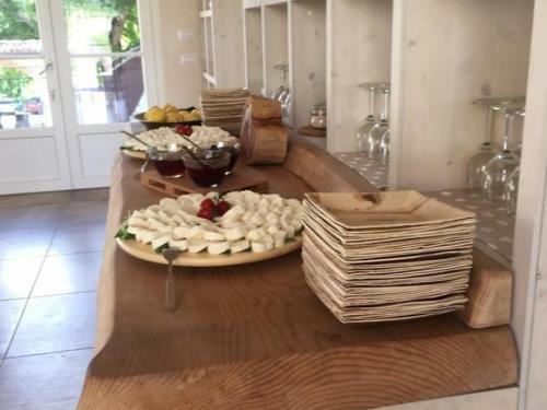 Cremolino Villa Sleeps 22 Pool Air Con Wifi
