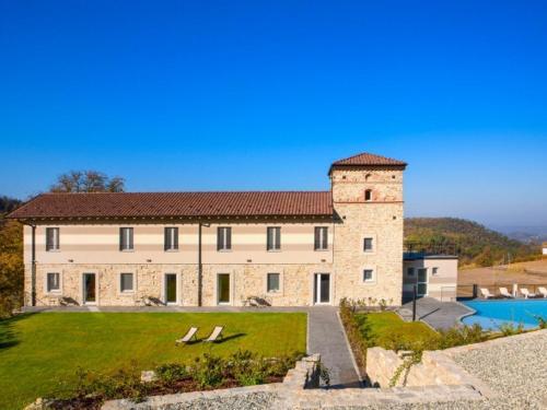 Cremolino Villa Sleeps 22 Pool Air Con Wifi