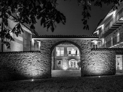 Cremolino Villa Sleeps 22 Pool Air Con Wifi