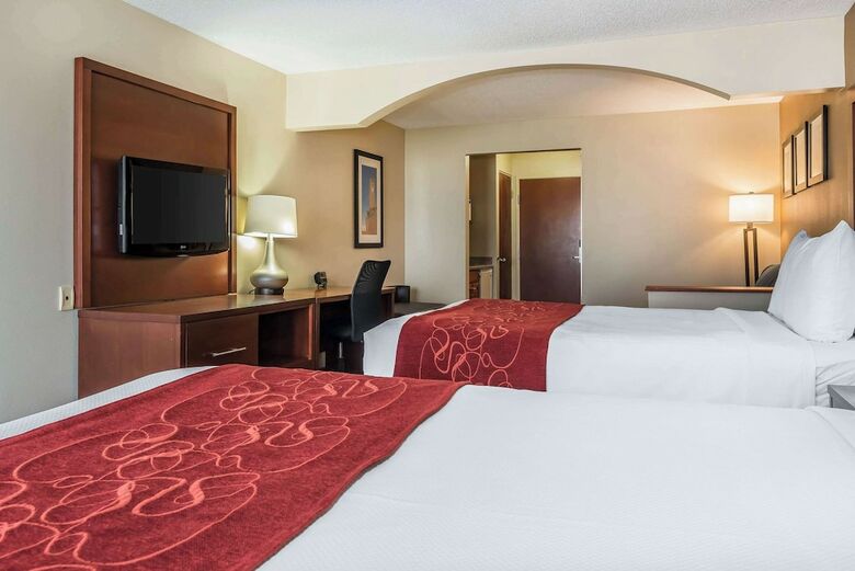 Hotel Comfort Suites