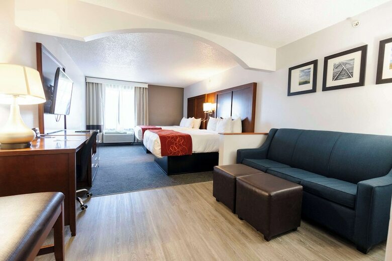 Hotel Comfort Suites