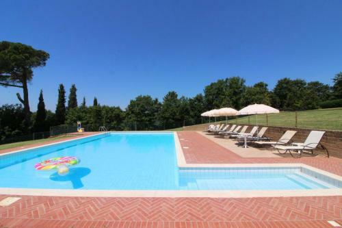 Bandita Apartment Sleeps 8 Pool