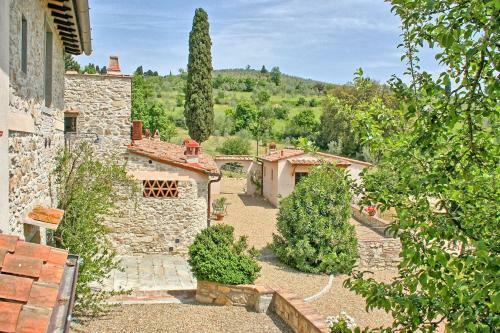 Grassina Ponte A Ema Apartment Sleeps 2 T241464