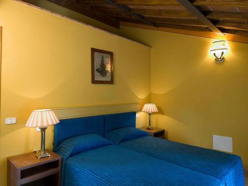 Grosseto Apartment Sleeps 4 Pool Air Con T247642