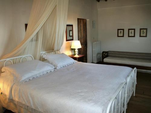 Isola D'arbia Villa Sleeps 6 Pool Wifi