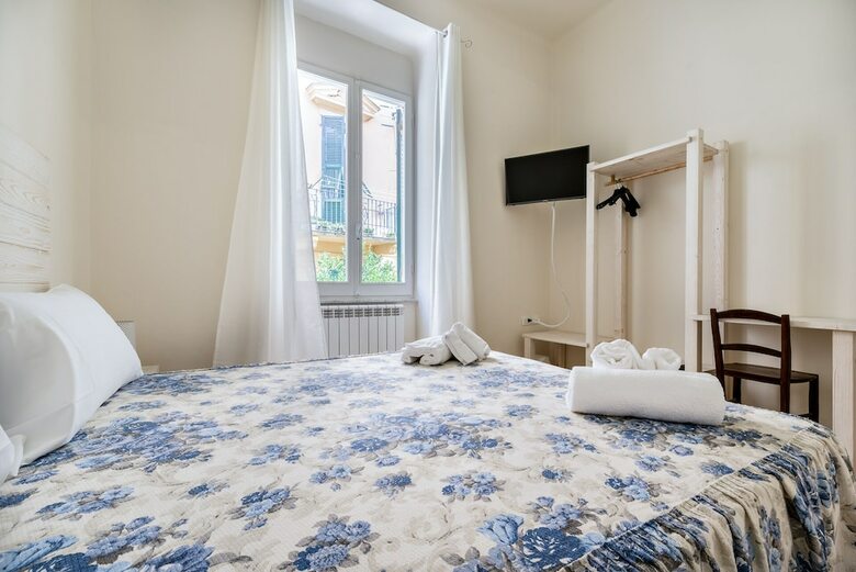 Lia Apartment