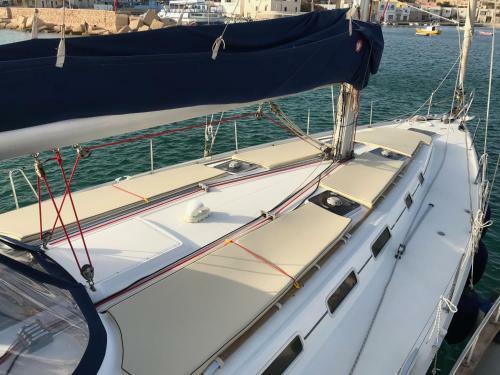 Barca A Vela Delfina