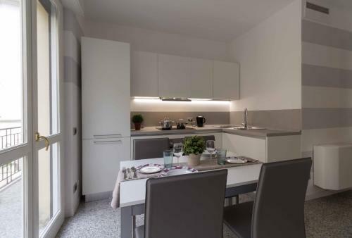 Twin Apartments