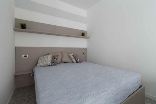 Twin Apartments