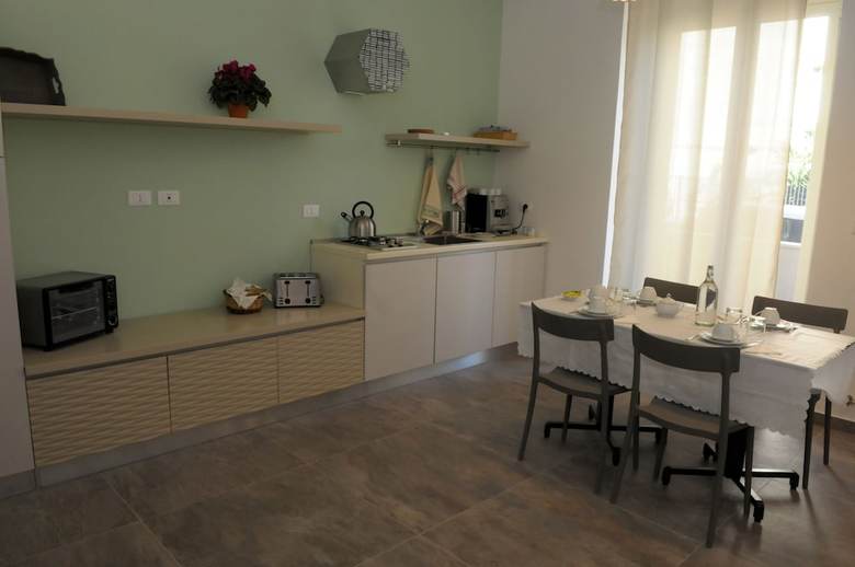 Hostal Della Torre Rooms