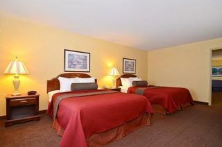 Best Western Plus Trail Lodge Hotel & Suites