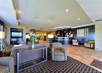 Hotel Comfort Suites