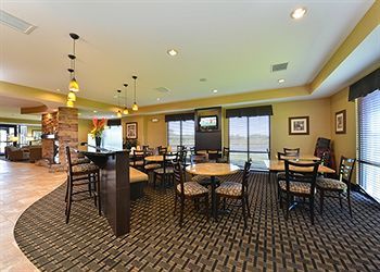 Hotel Comfort Suites
