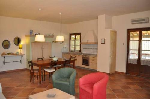 Iano Villa Sleeps 24 Pool Air Con Wifi