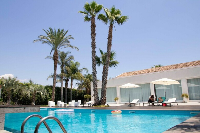 Villa Carlino House