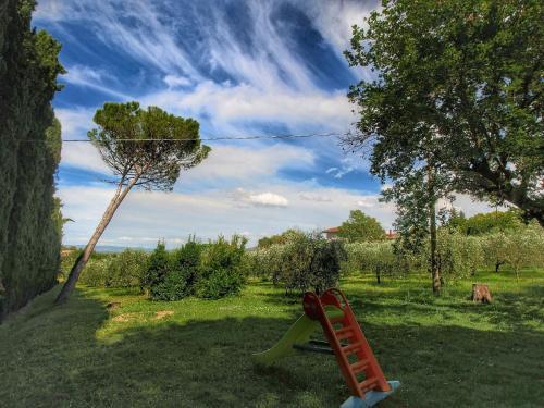 Holiday Home In Tuscany With Swimming Pool