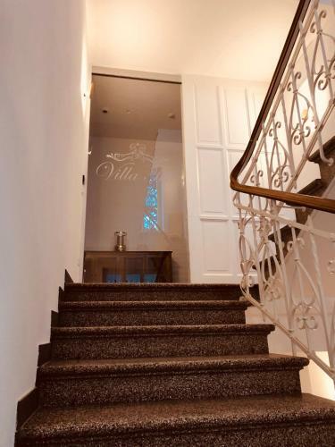 Hostal Villa Tell Rooms And Suites