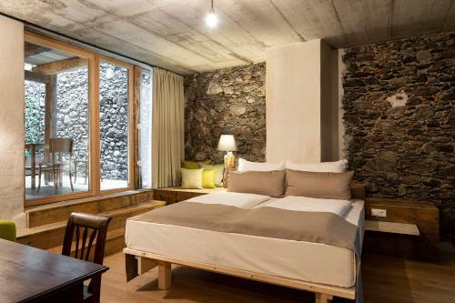 R�ssl Bianco B&b&b