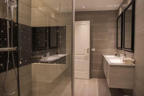 Hostal Double A Guest House