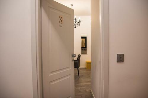 Hostal Double A Guest House